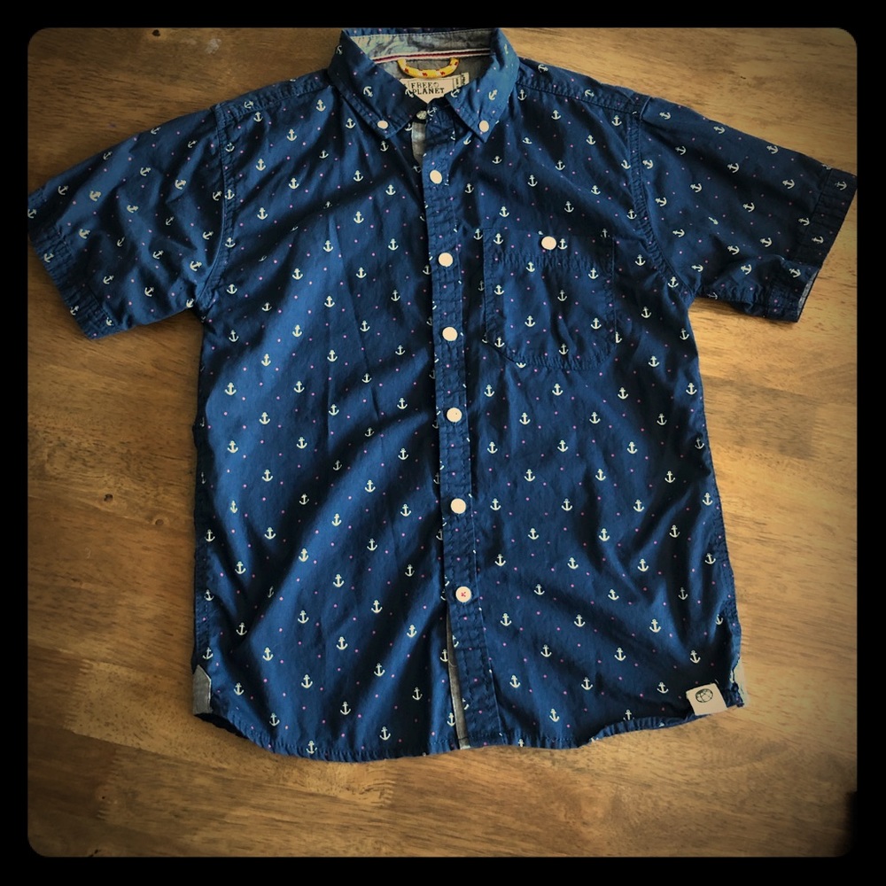 Boys Button Up Short Sleeve Boating/Cruising Shirt